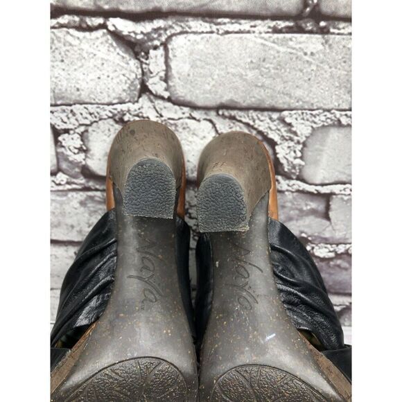 Naya Black Leather Cross Strap Casual Wooden Heel Sandals Women’s Sz 7M US/38EU - Picture 8 of 16